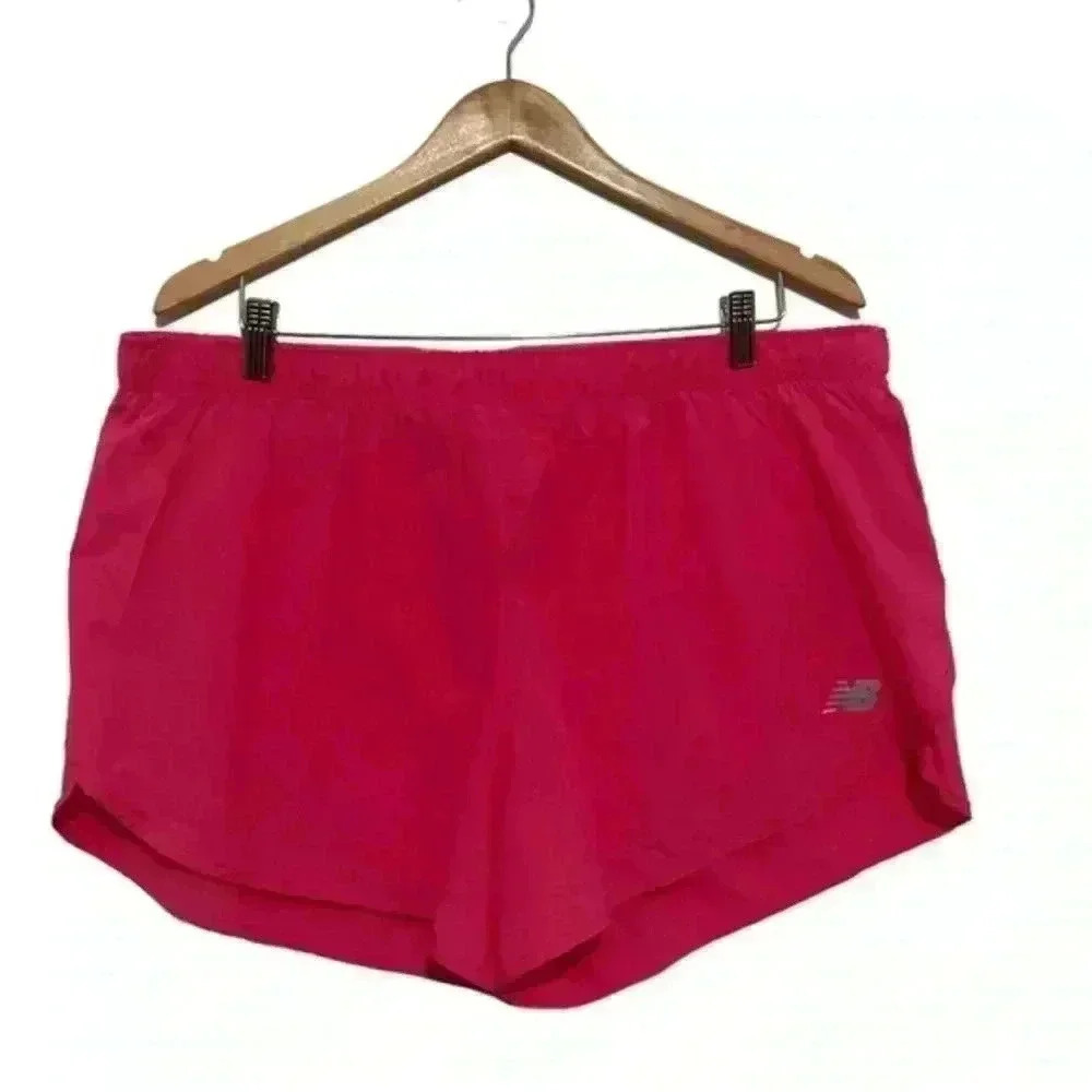 New Balance Athletic Shorts neon Pink